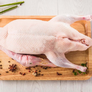 Vịt bầu nguyên con (2,2kg - 3kg/con)